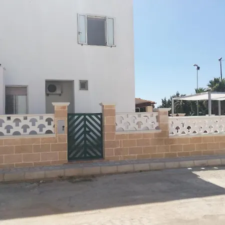 بيت للعطل Villetta Mimosa 030 Torre Pali